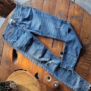 Levi's  Medium Wash Mid Rise Jegging M